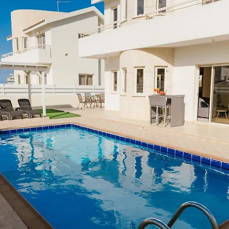 Kapparis Ekaterina 3 Bdrm Villa