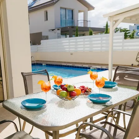 Kapparis Ekaterina 3 Bdrm Villa *